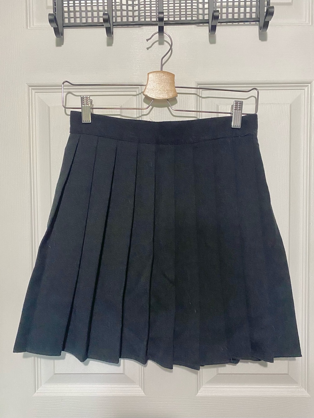Vintage Women's Black Pleated Skater Skirt